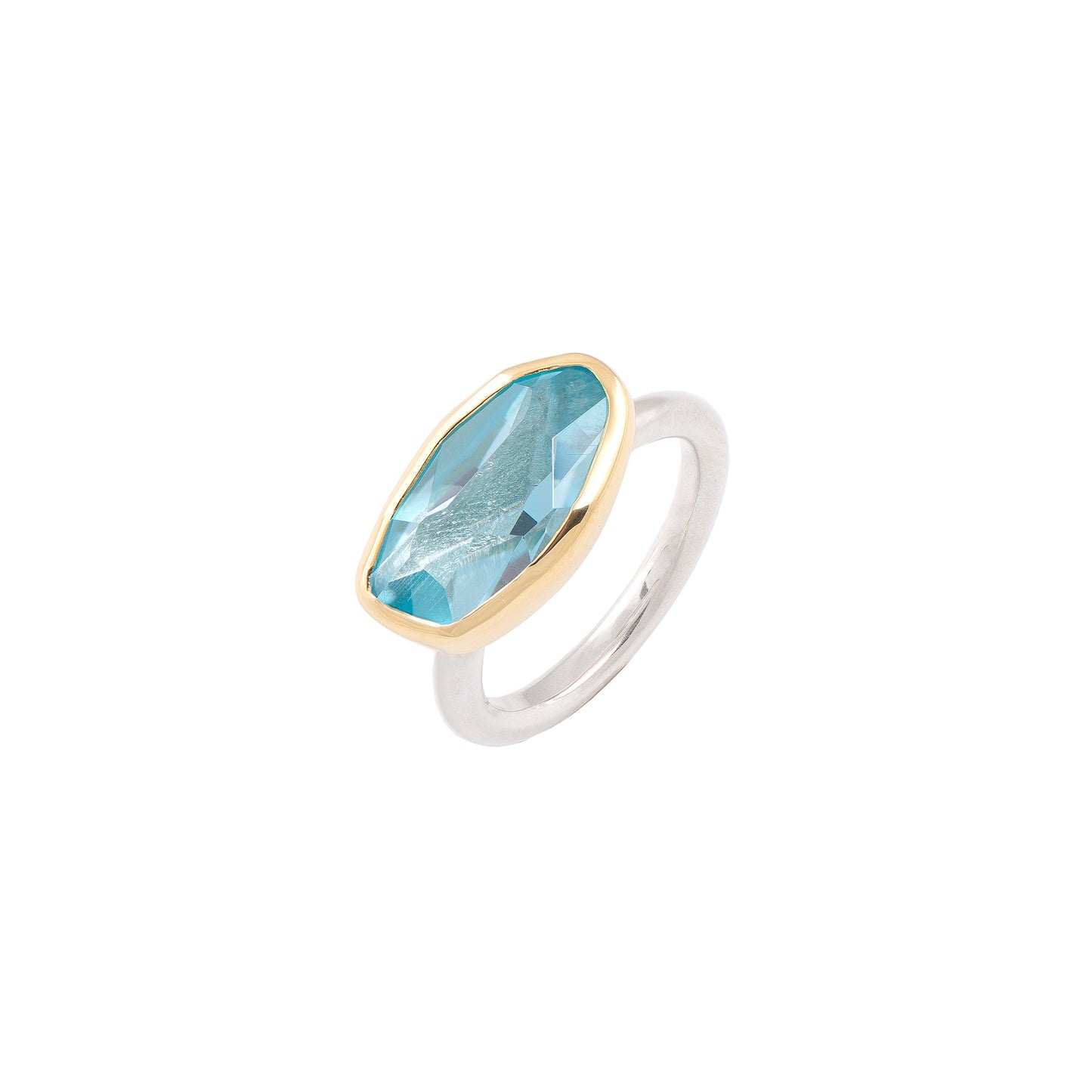 AQUA MARINA 5ct RING