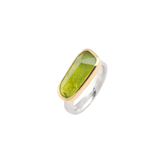 GREEN PERIDOTE 7ct RING