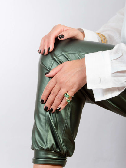 GREEN TOURLINE 4ct RING