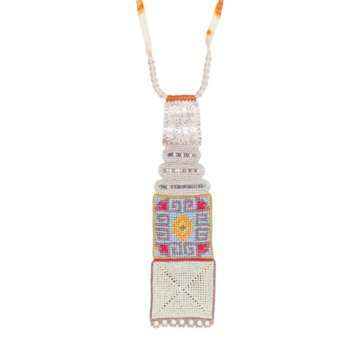 HANDCRAFTED SILVER NECKLACE