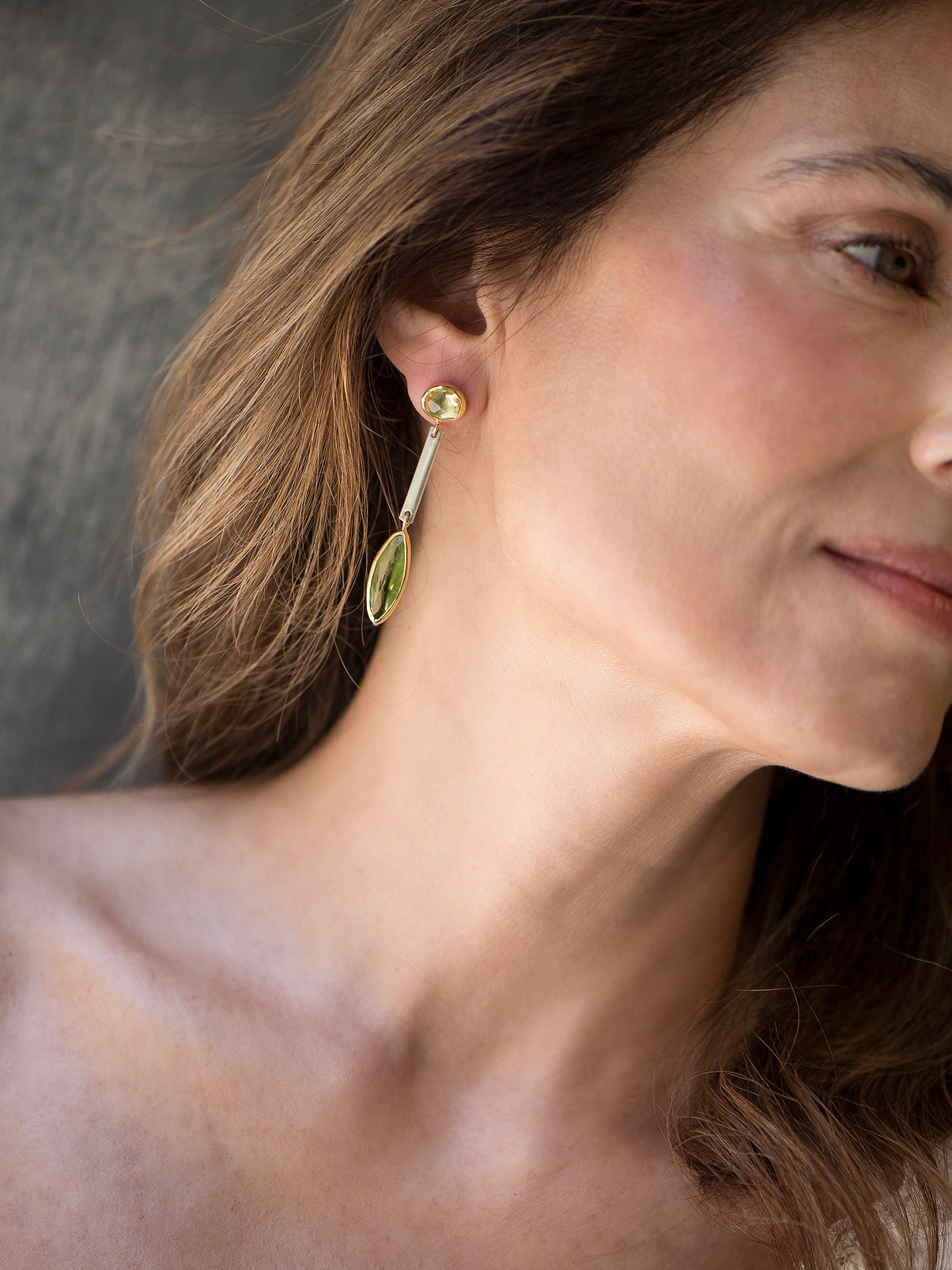 LEMON QUARTZ AND PERIDOTE EARRINGS 28ct