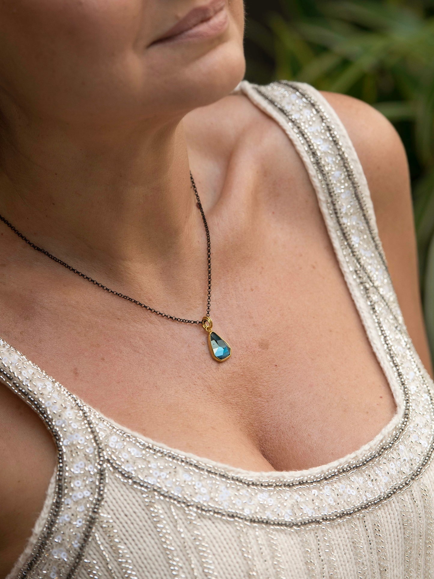 BLUE TOPAZ 7,5ct PENDANT