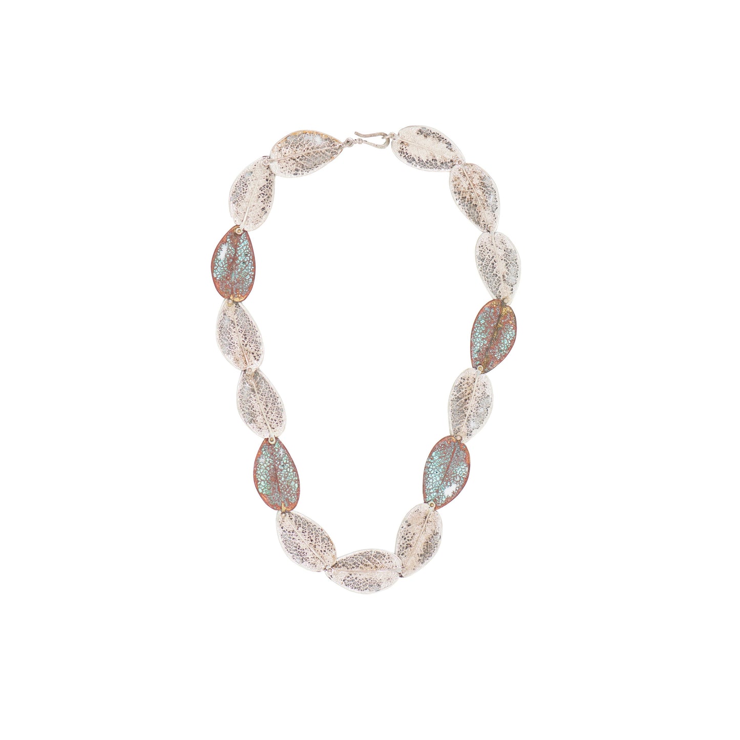 SAGE LEAVES NECKLACE