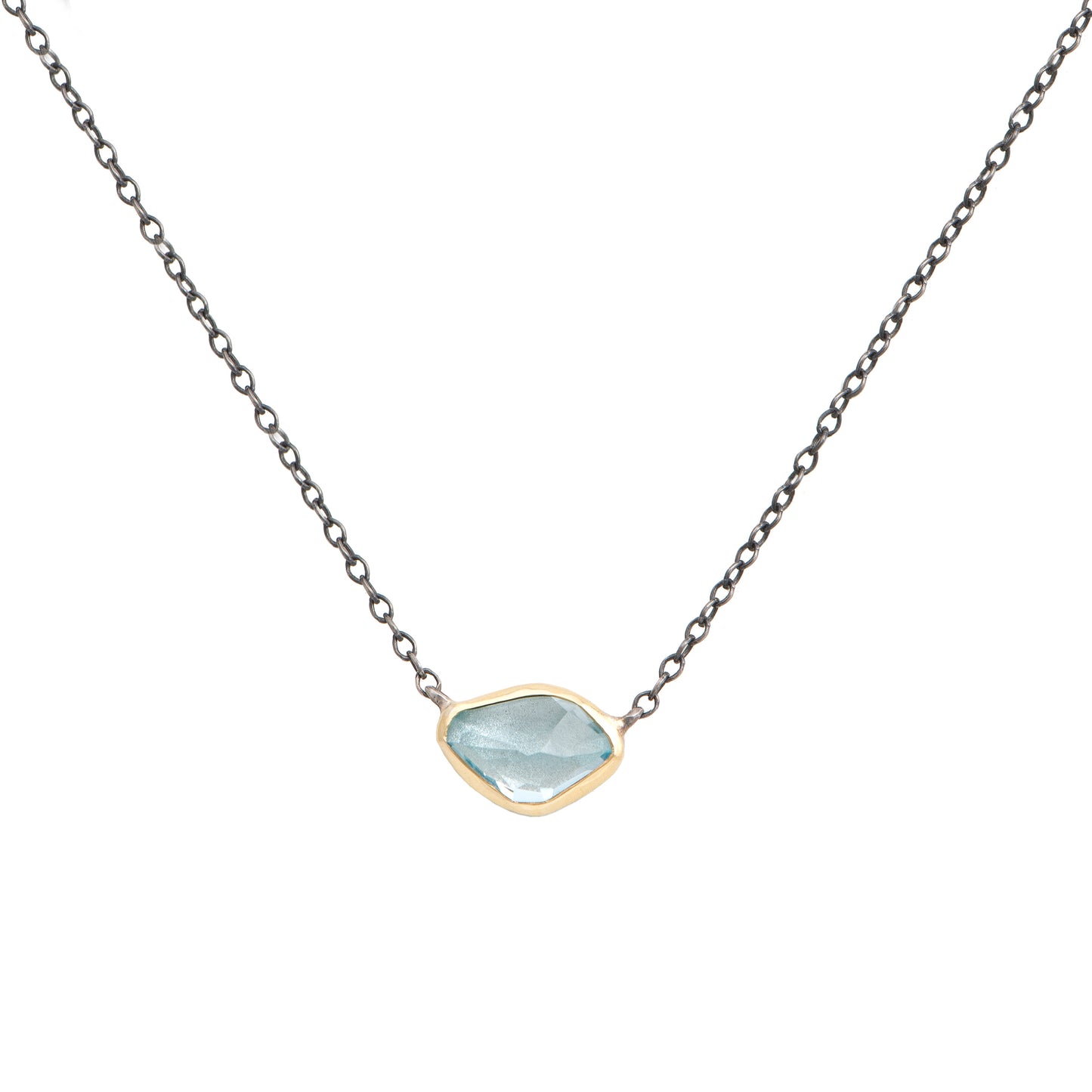 AQUA MARINA 5ct NECKLACE