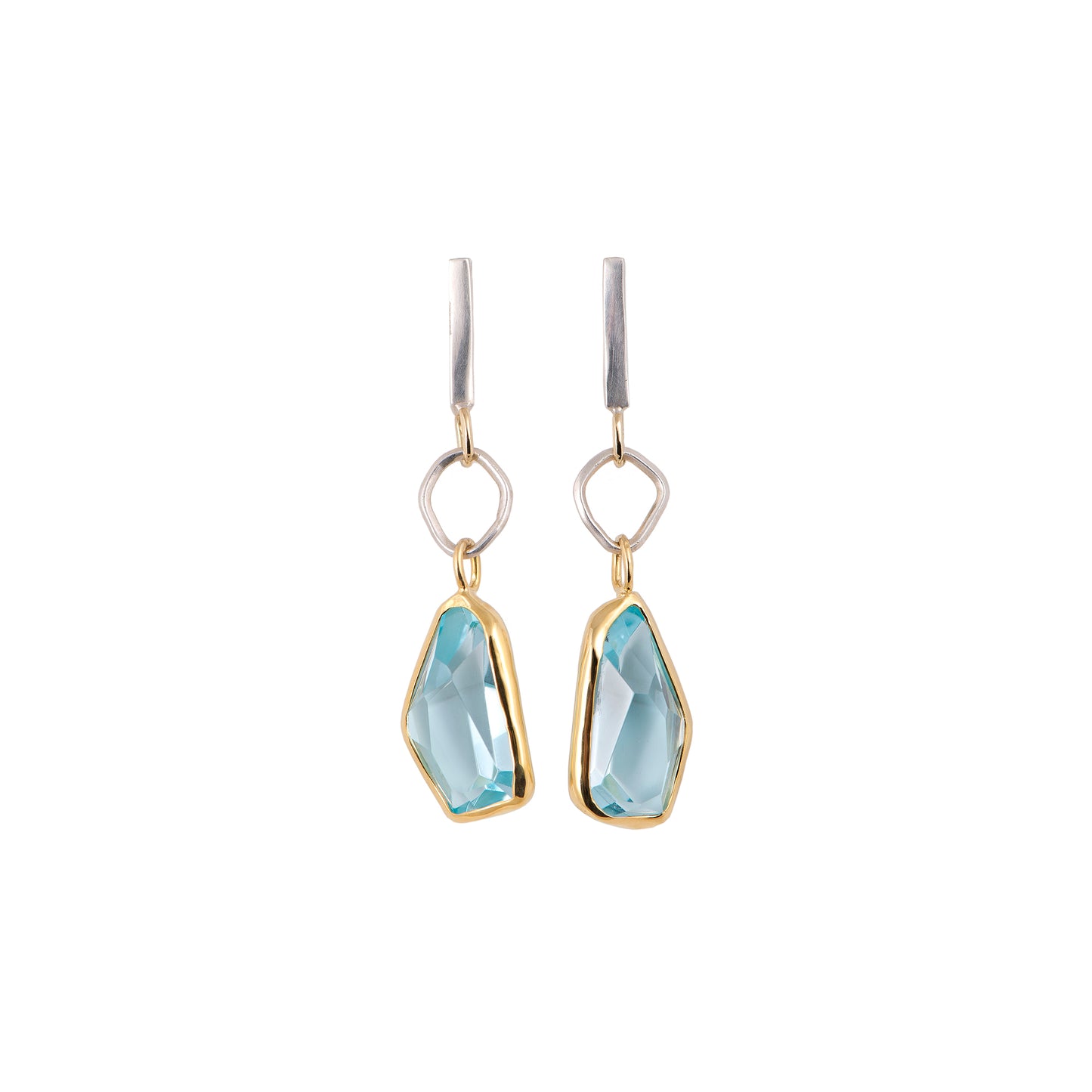 AQUA MARINA 18ct EARRINGS
